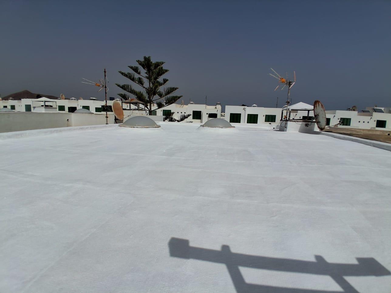 Terraza impermeabilizada en Lanzarote con sistema continuo